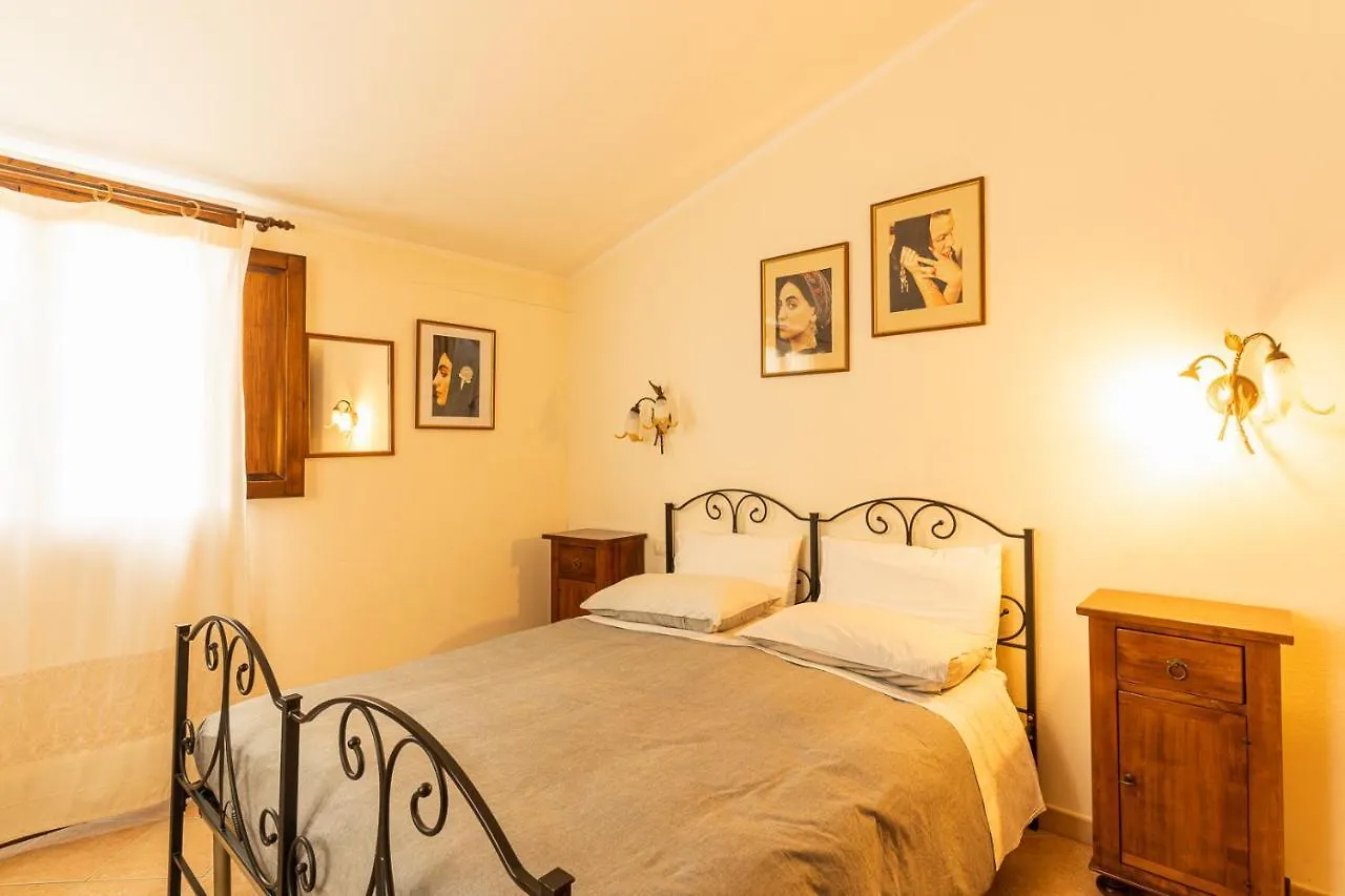 Agriturismo Il Giglio Oristano 0*,